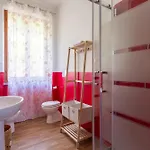 For 6 People In A Natural Area - Residential Hillside Neighborhood In - 15 Minutes From The Train Station - Val Di Vara And Cinque Terre Hiking Trails 아파트 라스페치아