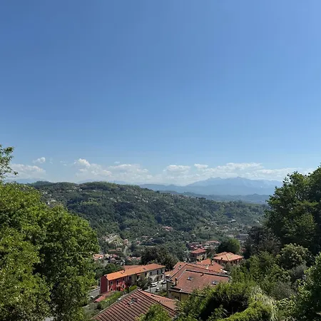 Apartment Per 6 Persone Nella Natura - Zona Collinare Residenziale - 15 Minuti Dalla Stazione - Val Di Vara Trekking 5 Terre La Spezia