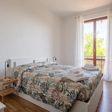 Διαμέρισμα For 6 People In A Natural Area - Residential Hillside Neighborhood In - 15 Minutes From The Train Station - Val Di Vara And Cinque Terre Hiking Trails Λα Σπέτσια