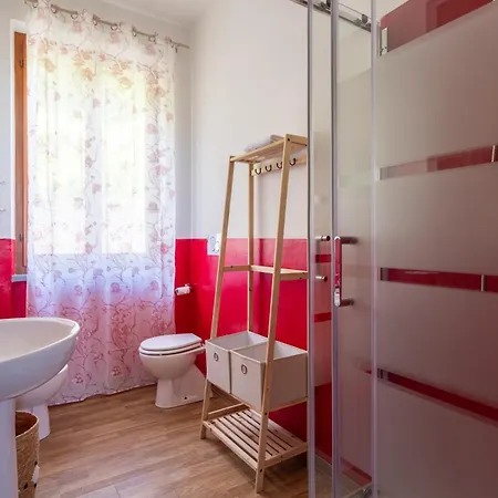 Per 6 Persone Nella Natura - Zona Collinare Residenziale - 15 Minuti Dalla Stazione - Val Di Vara Trekking 5 Terre Apartment La Spezia