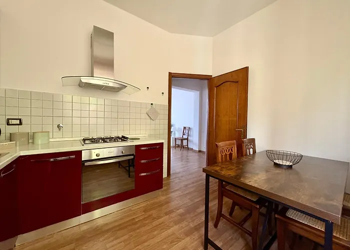 Apartment Per 6 Persone Nella Natura - Zona Collinare Residenziale - 15 Minuti Dalla Stazione - Val Di Vara Trekking 5 Terre *