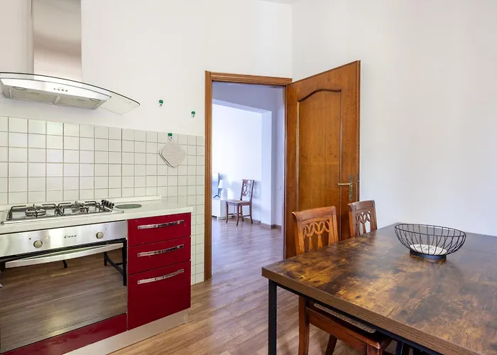 Apartment Per 6 Persone Nella Natura - Zona Collinare Residenziale - 15 Minuti Dalla Stazione - Val Di Vara Trekking 5 Terre *