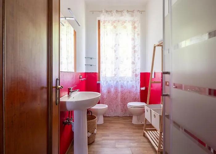 Apartment Per 6 Persone Nella Natura - Zona Collinare Residenziale - 15 Minuti Dalla Stazione - Val Di Vara Trekking 5 Terre