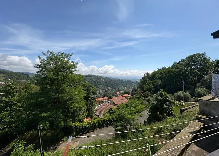 Per 6 Persone Nella Natura - Zona Collinare Residenziale - 15 Minuti Dalla Stazione - Val Di Vara Trekking 5 Terre *